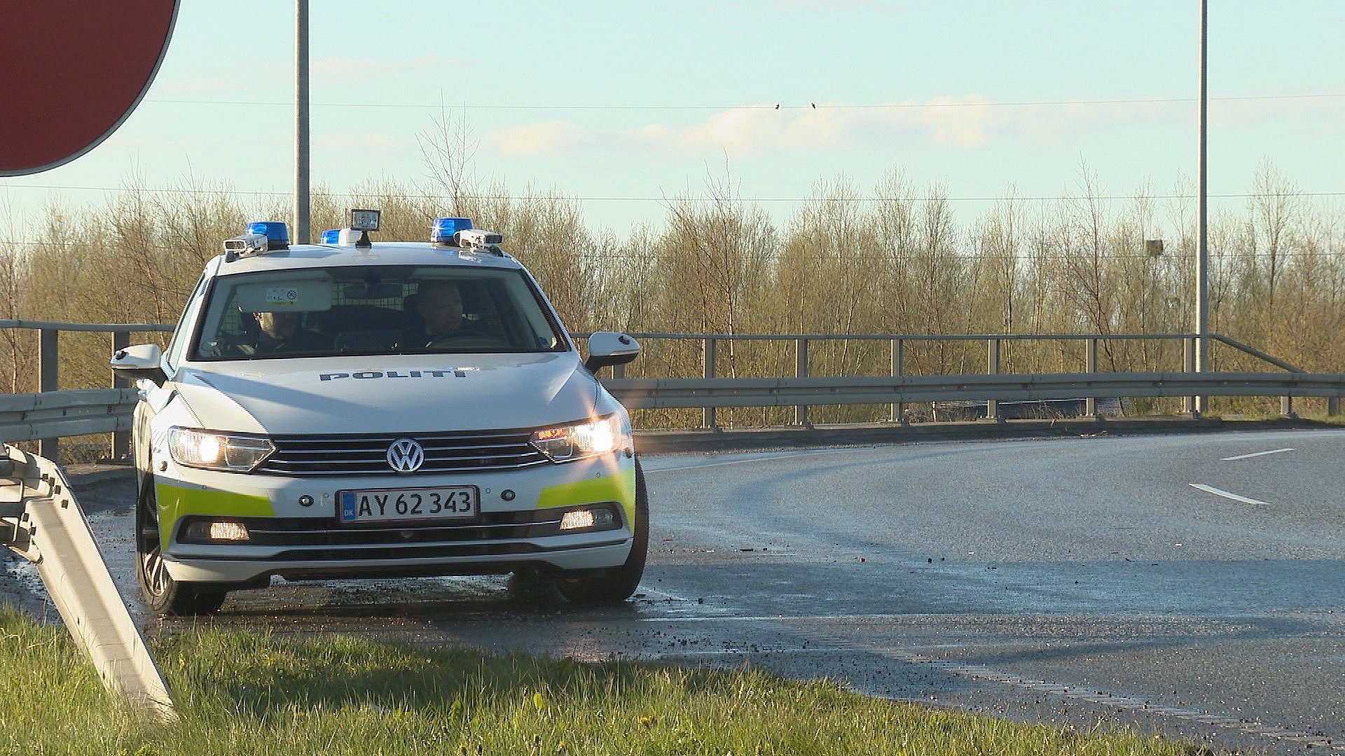 Politiet Pas P Spejlglatte Veje I Stjylland Tv Stjylland