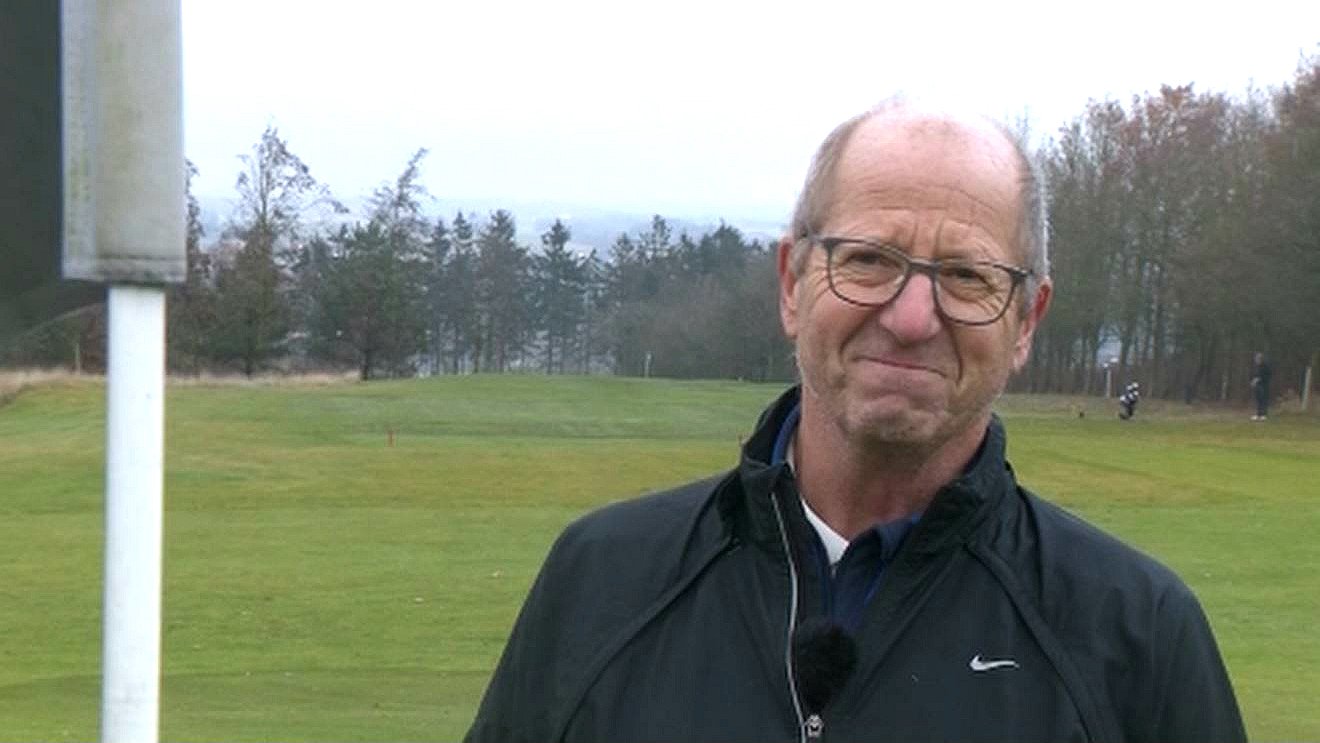 Odds øjeblikkelig mærke Golfklub nægter at lukke - trods anbefalinger | TV2 Østjylland