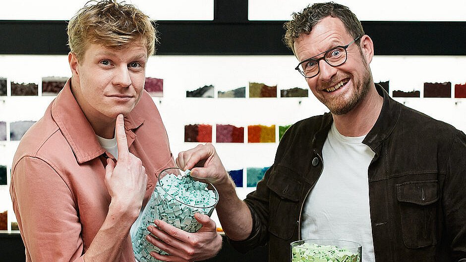 Lokal komiker i spidsen 'Lego Masters' | TV2 Østjylland