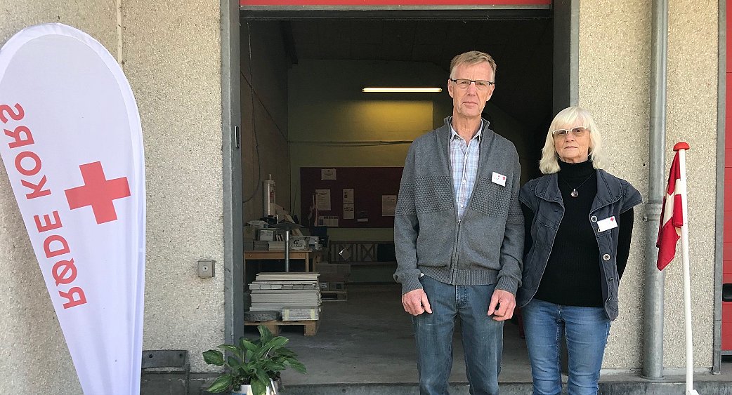 Første af sin slags: genbrugsbutik sælger også byggematerialer | TV2 ØSTJYLLAND