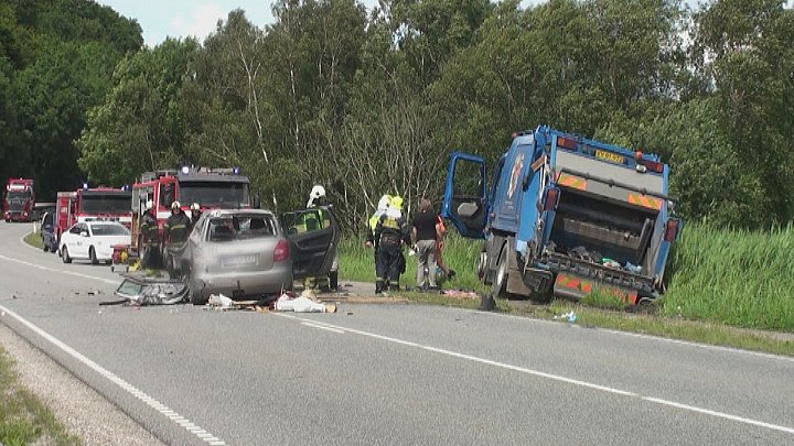 Bilist Stadig I Livsfare Tv2 Østjylland 