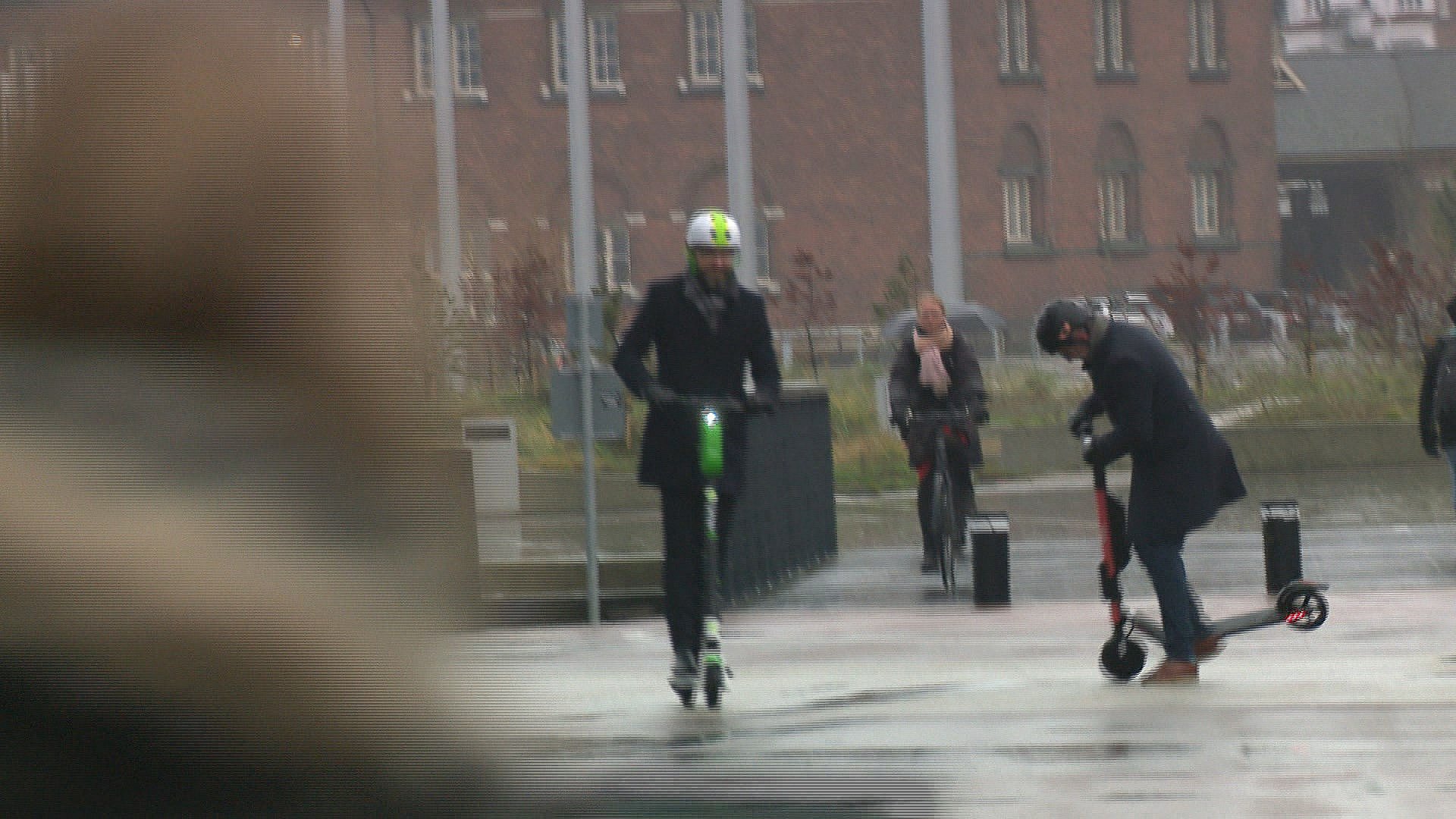 udsende Grøn Slør Ny i trafikken: El-løbehjul slutter sig til bycyklerne | TV2 Østjylland
