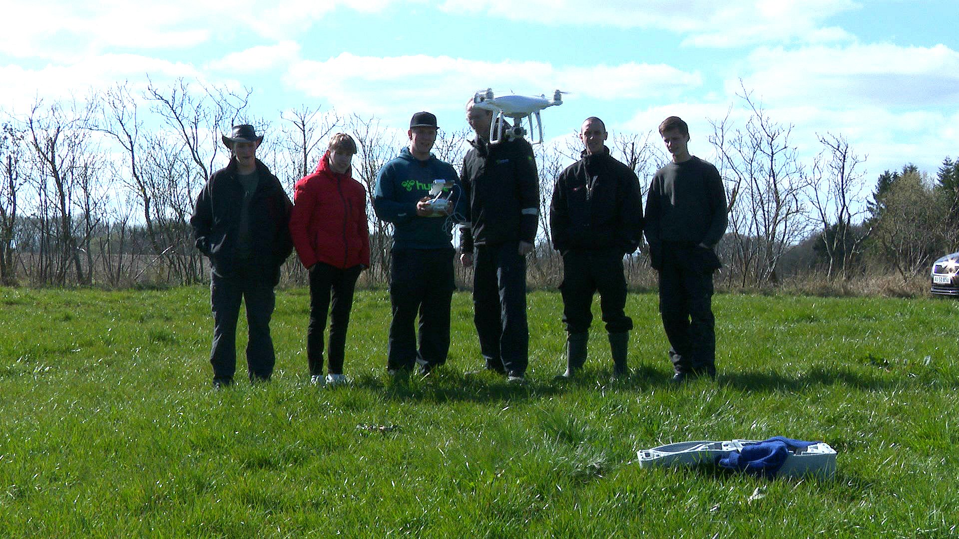 Umulig zone Tilskyndelse Fremtidens landmænd og gartnere lærer at flyve med droner | TV2 Østjylland