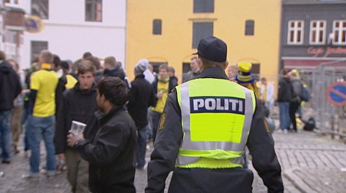 Politibetjente til | Østjylland