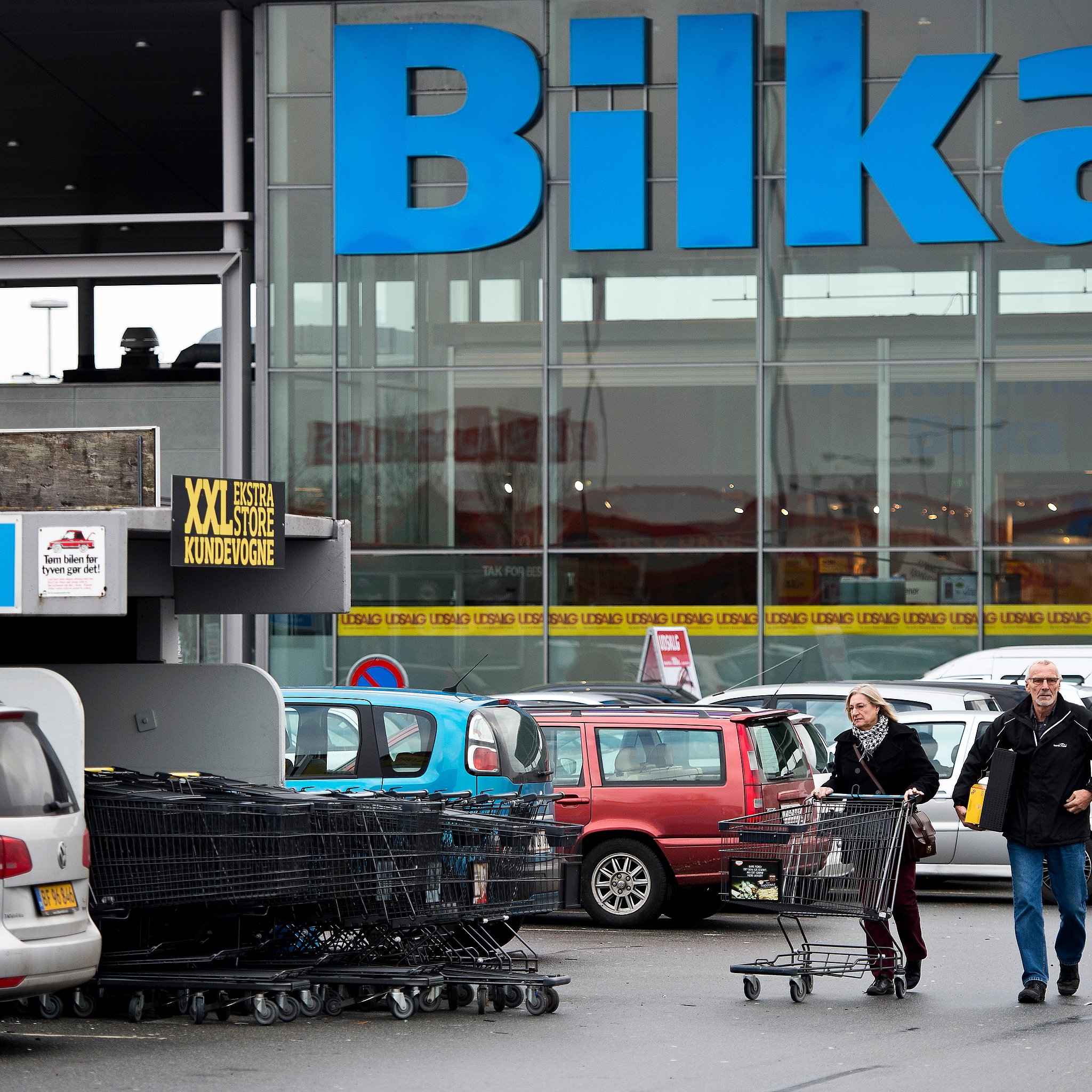 Drive in i Bilka: kan du handle uden at stige ud af bilen | Østjylland
