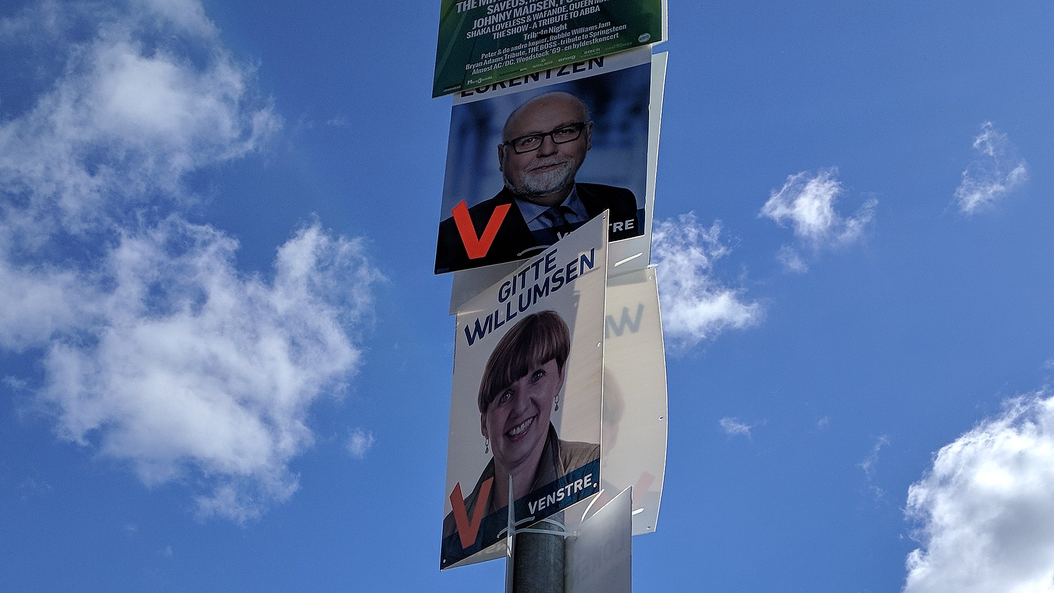 Plakater til kan hænge længere i Aarhus Kommune | Østjylland