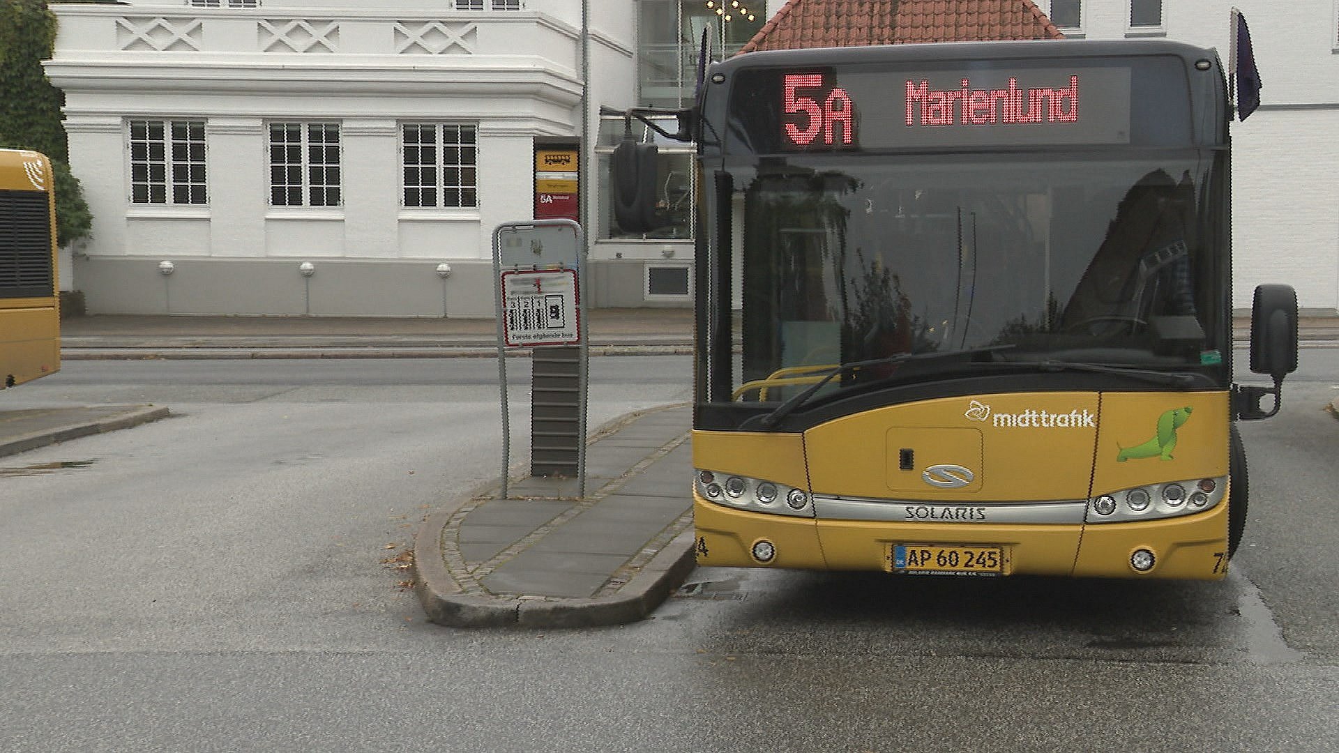 Forsinket Letbane Sender Buschauffører På Overarbejde | TV2 Østjylland