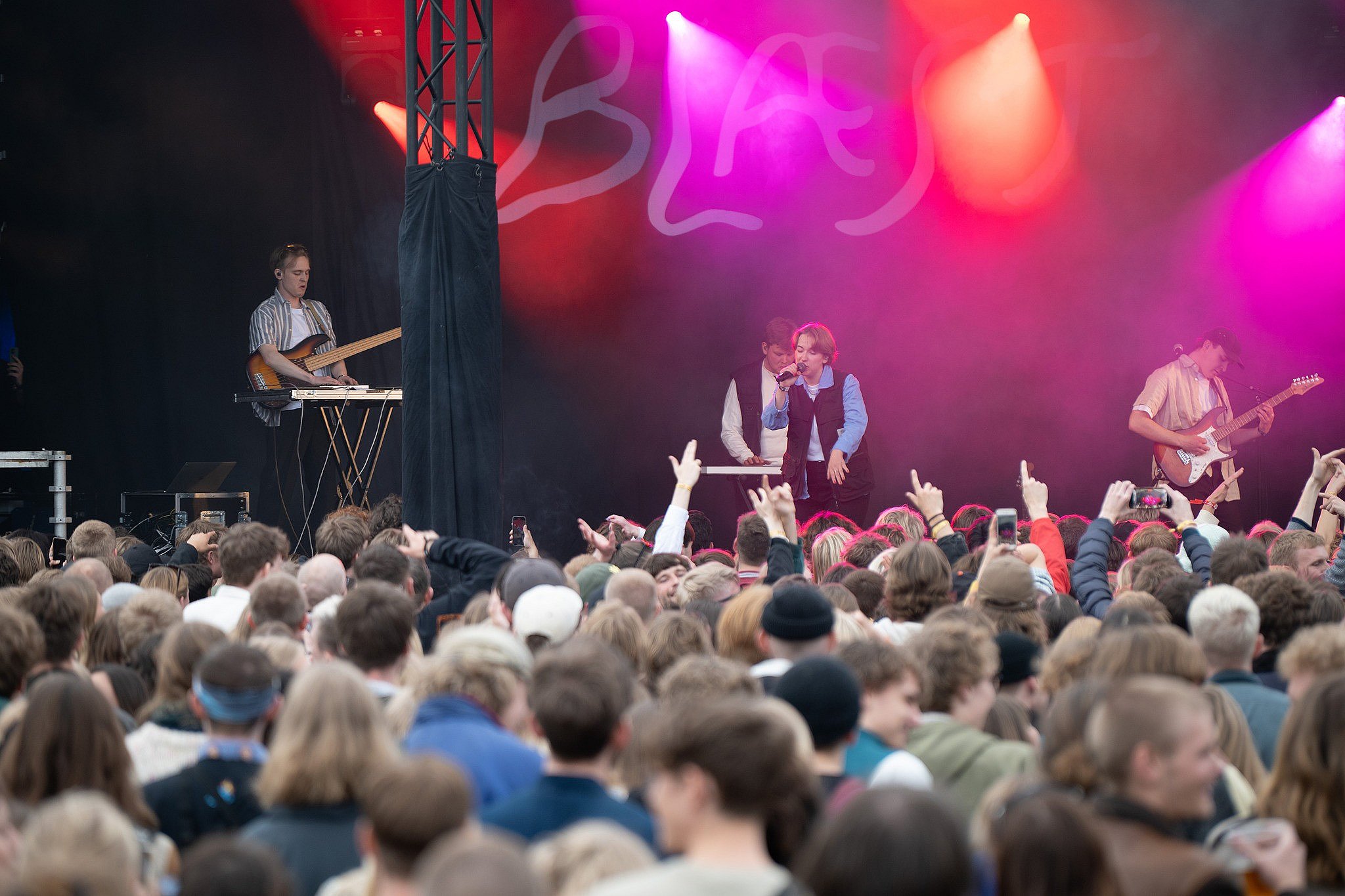 Se billederne: Nu er SPOT Festival skudt i gang | TV2 Østjylland