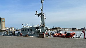 Adskillige &#039;krigsskibe&#039; sejler rundt i Aarhus Havn