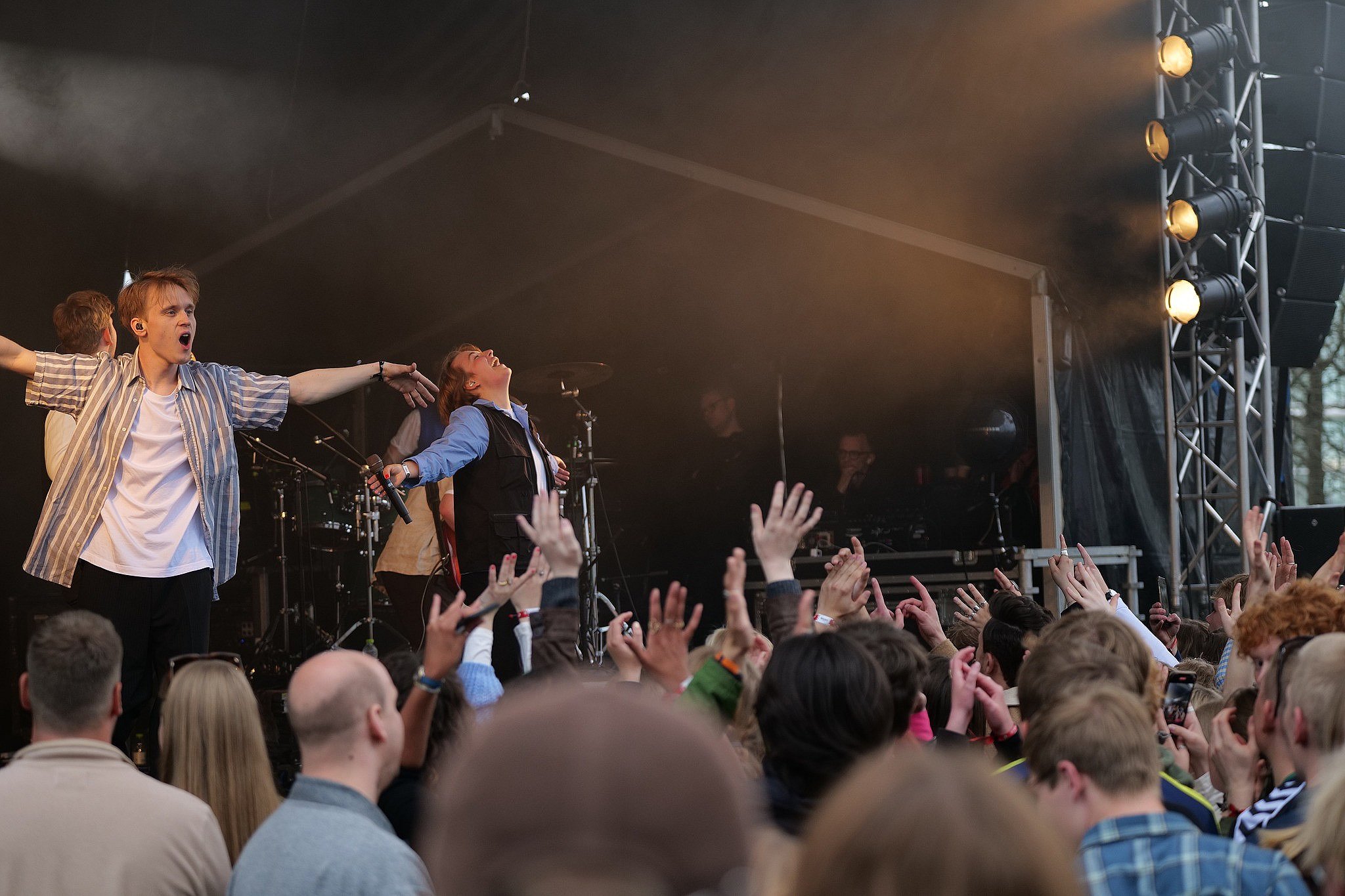 Se billederne: Nu er SPOT Festival skudt i gang | TV2 Østjylland